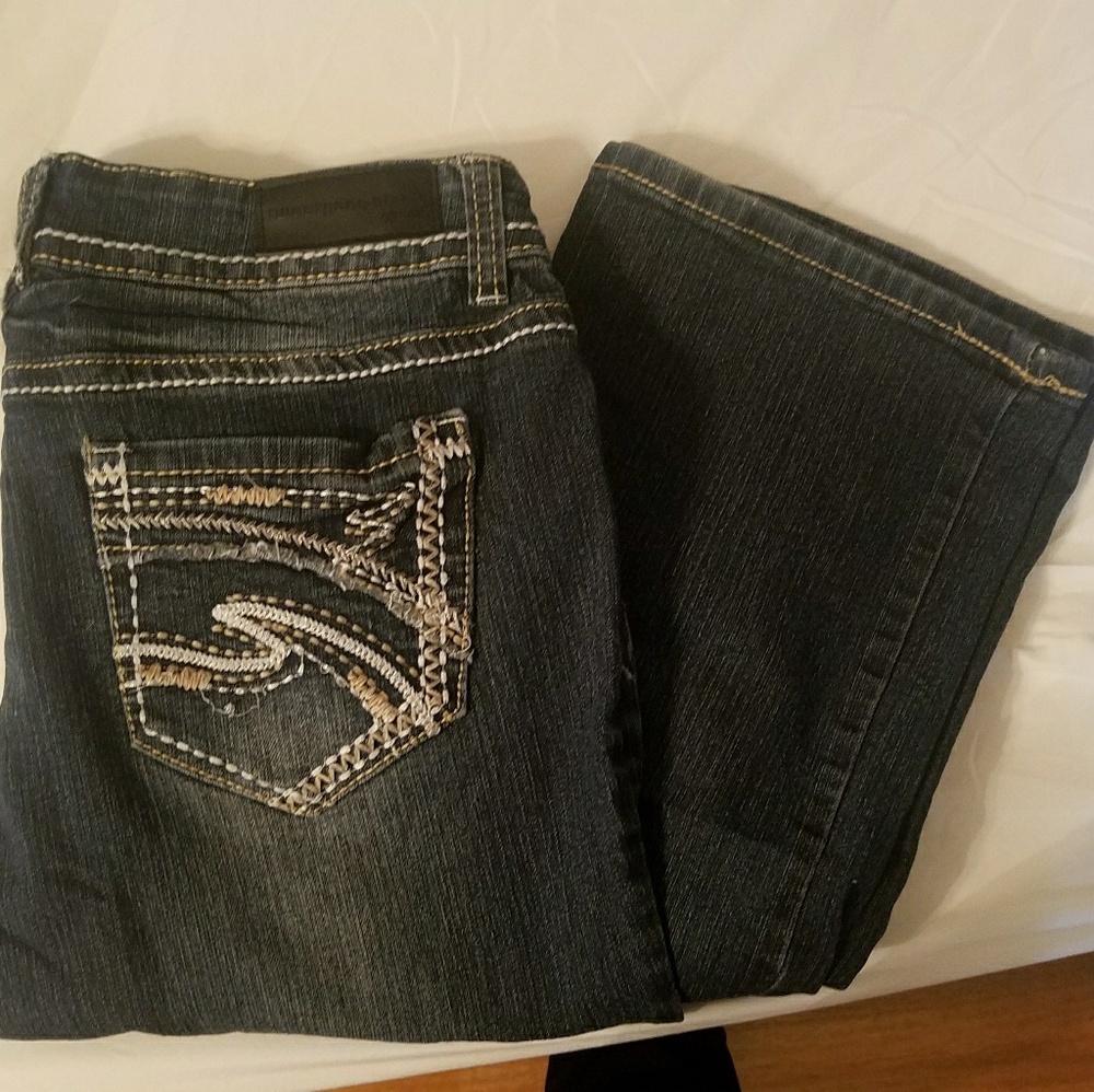 SOLD-Dark wash jeans